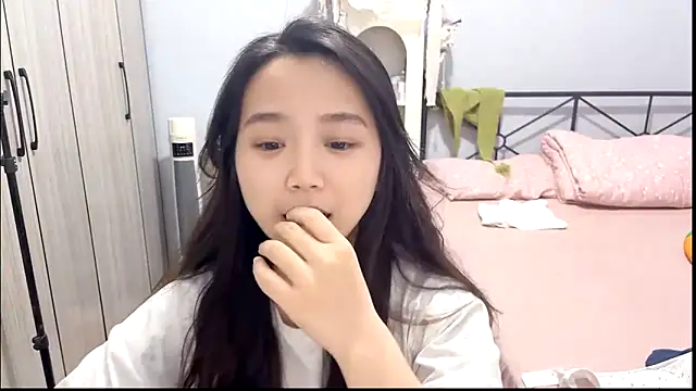 美女Hmm_0303在线直播