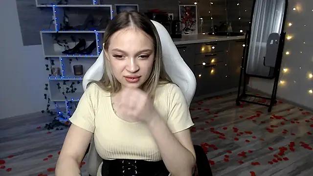 kateroset - Kateroset's free webcam - UK Sex Cams