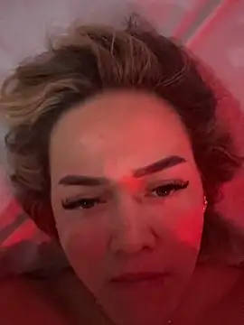 Danielavegax Live Webcam on Stripchat