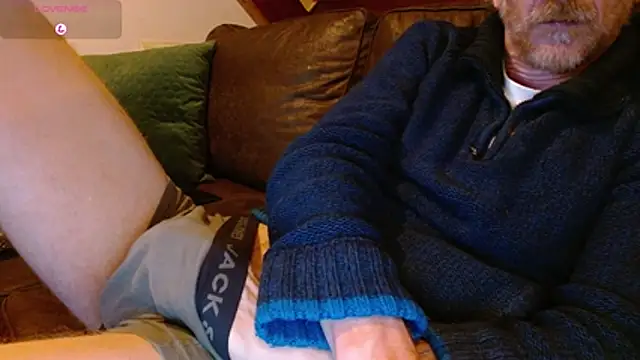 vrenico-sc (Ask my age) - Toy in ass