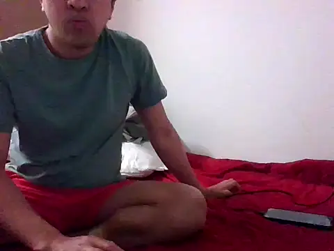 sweetpinoy2027 (Ask my age) - have  fun guys