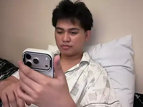 lusttitanx (M young) - New and LET'S SPLASH THIS BIG CUM