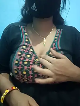 Sexyradha_