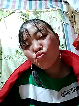 minkine022 - Minkine022's free webcam - UK Sex Cams