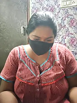 Webcam Model (Liyaa_24) is live