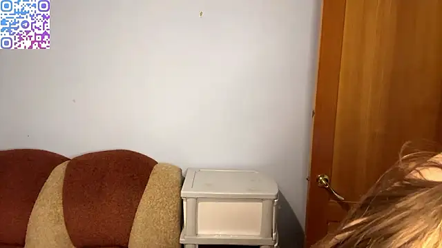 babysmall_girl - Babysmall_girl's free webcam - UK Sex Cams