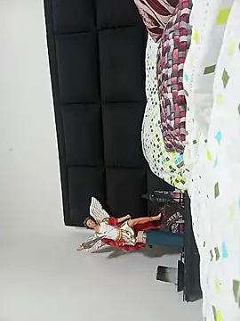 Webcam Model (MaryRoze_) is live