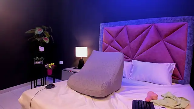 mia_milff - Mia_milff's free webcam