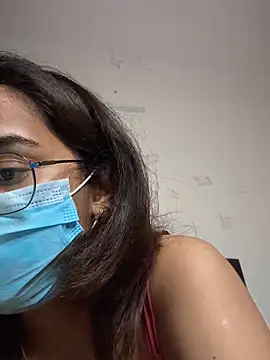 DominantDesiree from StripChat is Freechat