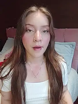 Webcam Model (MimiSoftie)  is live.Free join now!