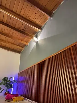 Webcam Model (MarilynSmith01)  is live.Free join now!