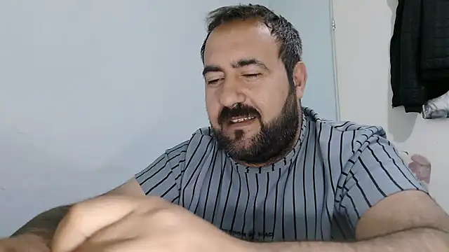 mio_jaks - Mio_jaks's free webcam - UK Sex Cams