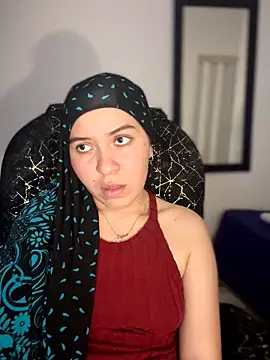 MatchedEyebrow live sex cam