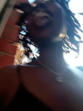 choclatepeaach webcam