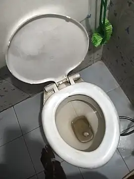 leon_hot33 (Ask my age) - Make me hard