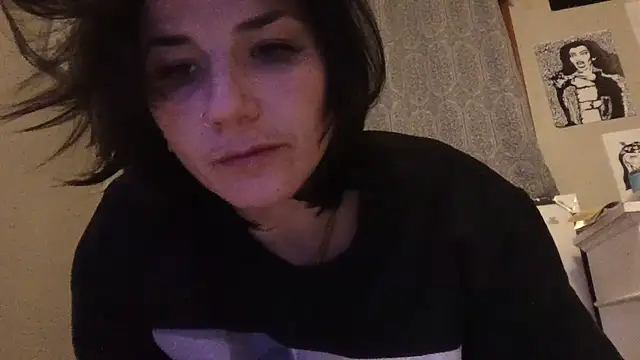 girlnextdoor242 - Girlnextdoor242's free webcam - UK Sex Cams