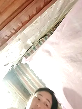 ngoclinh_69 (F milf) - giúp em hỏa thân đi các tình yêu