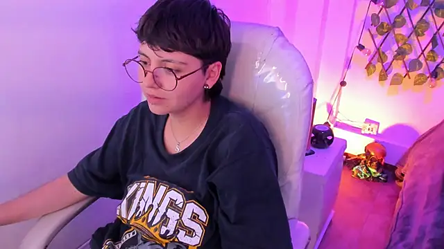 nathaly_ds - Nathaly_ds's free webcam - UK Sex Cams