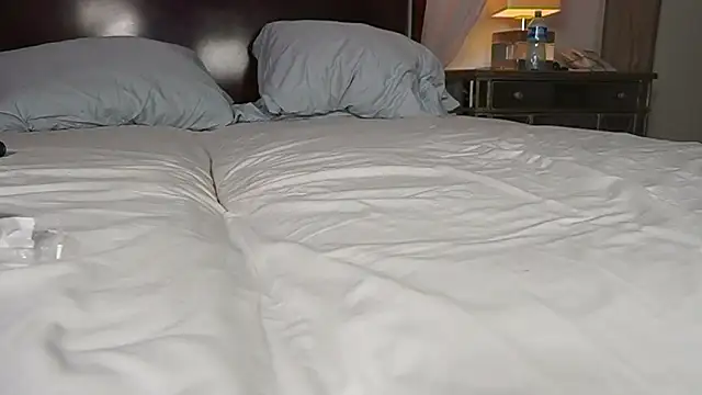 Katyerave's Stripchat show and profile