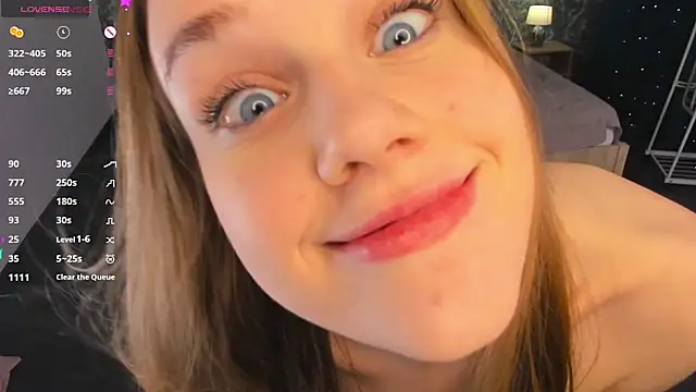 odellafrake (F teen) - play dommie between tits^^