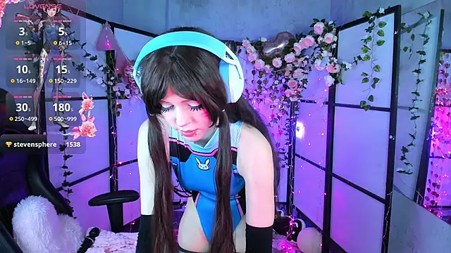 aluwemeow - AluweMeow's free webcam