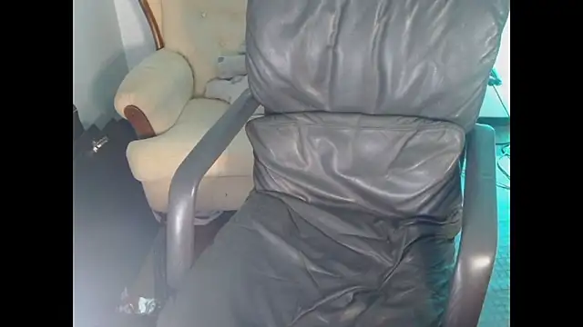 Live solo webcam of dominica-3