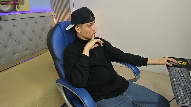 samblack_ - SamBlack_'s free webcam