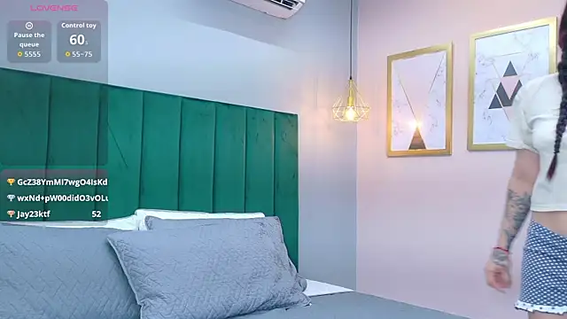 ashley_evans22 - Ashley_Evans22's free webcam