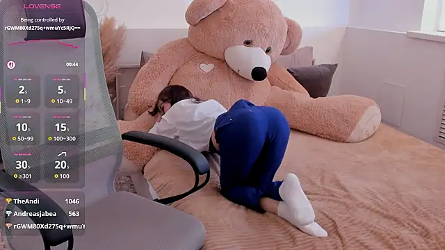 elainebeness - Elainebeness's free webcam - UK Sex Cams