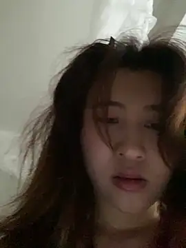 美女Liliya-77在线直播