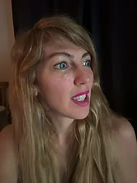 celestialruby - CelestialRuby's free webcam - UK Sex Cams