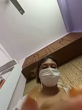 tokensmakemehorny - Tokensmakemehorny's free webcam