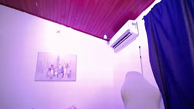 hubena_tg - Hubena_tg's free webcam