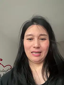 美女buusoom在线直播