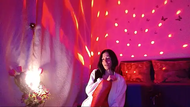 elysasun - ElysaSun's free webcam