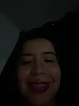 Devilsweet17's Stripchat show and profile