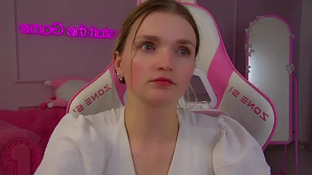 annyraii - AnnyRaii's free webcam - UK Sex Cams