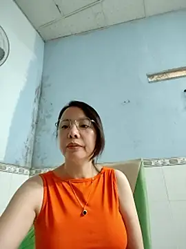 famrita - Famrita's free webcam