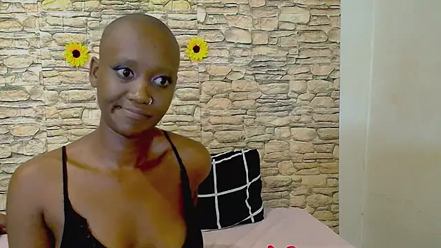 ebonyolive69 - EbonyOlive69's free webcam