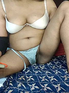 red_wine444 - Red_Wine444's free webcam