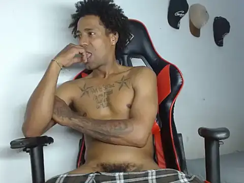 bbc_black_ - BBC_Black_'s free webcam - UK Sex Cams