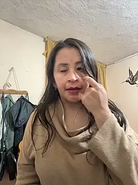 Preview of latinfemale