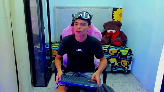 Dayron_lee_ live sex cam