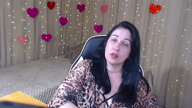 jillstevens (F milf) - Remove the bra