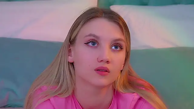 stacyevances (F teen) - you are very sweet Stacy