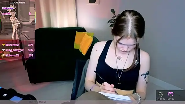 dilara_xbaby (F teen) - nipple plasters