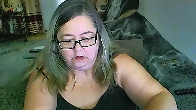 sex2 (F mature) - naked, squirt