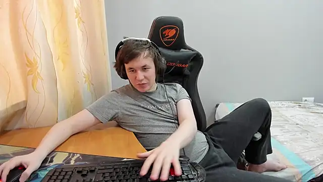 iliaskrislove live sex cam