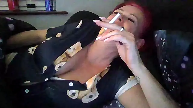 Forbidden-Irish-x Live Webcam on Stripchat