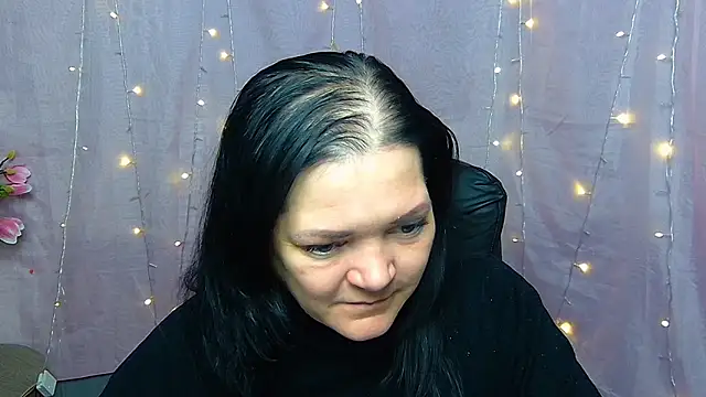 laurafinn - LauraFinn's free webcam